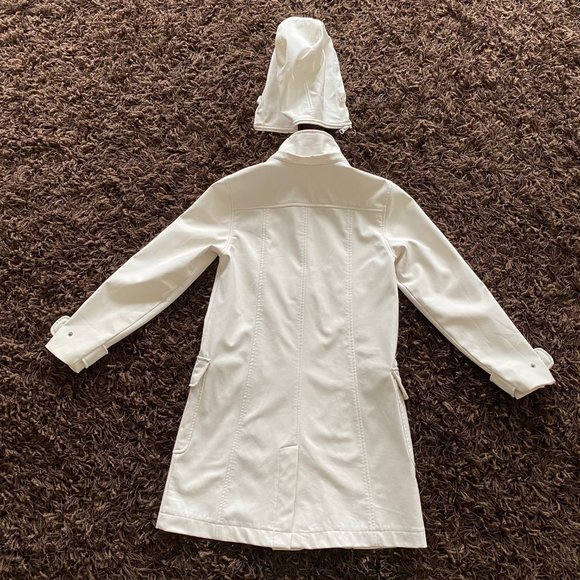 Lightweight jacket - Picture 3 of 3